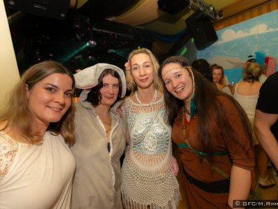 10.02.2024 Nachtwäsche P30 